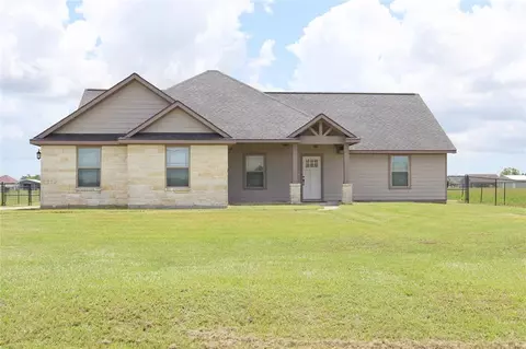 949 Angus Trl, Angleton, TX 77515 photo 1