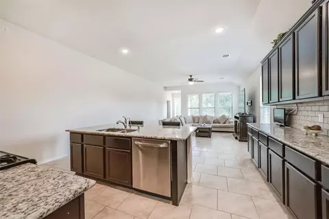 Kitchen - 24502 Corbridge Creek Ct, Spring, TX 77389 photo 2 of 2