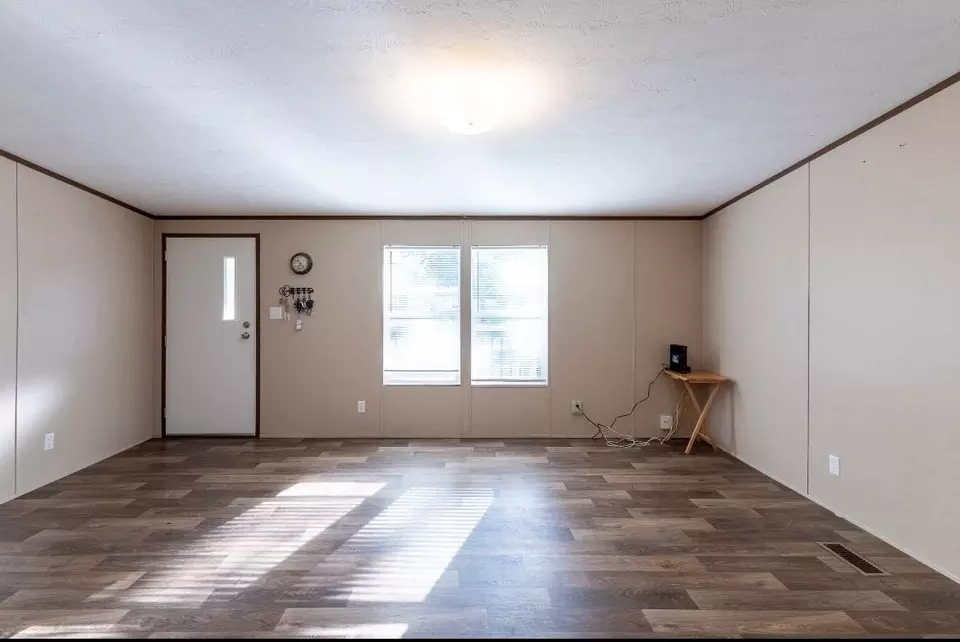 Living - 78 County Road 4281, Dayton, TX 77535 photo 2 of 3