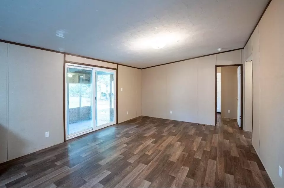 Living - 78 County Road 4281, Dayton, TX 77535 photo 3 of 3