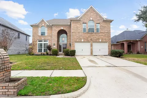 4907 Elmwood Ct, Baytown, TX 77521