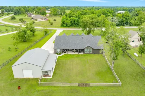 Other - 902 Redbird Ct, Angleton, TX 77515 photo 5 of 5