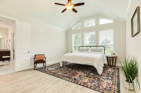 Bedroom - 902 Redbird Ct, Angleton, TX 77515 photo 4 of 4