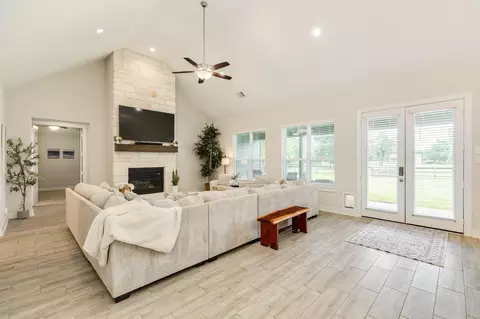 Other - 902 Redbird Ct, Angleton, TX 77515 photo 2 of 5