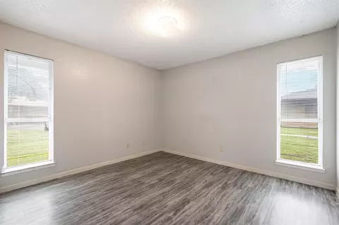 Bedroom - 175 Loop 265, Rosebud, TX 76570 photo 1 of 2