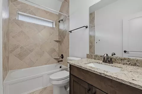 Bath - 31407 Falling Cedar Ct, Spring, TX 77386 photo 6 of 7