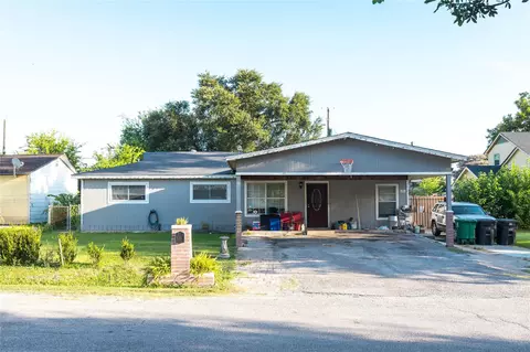 13510 Sacramento St, Houston, TX 77015