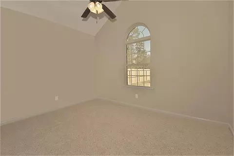 Bedroom - 513 Cactus Dr, Conroe, TX 77385 photo 6 of 8