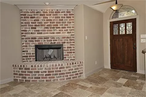 Entry Way - 513 Cactus Dr, Conroe, TX 77385 photo 2 of 2