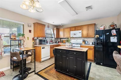 Kitchen - 24235 Stargazer Pt, Spring, TX 77373 photo 2 of 2