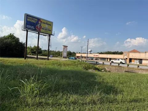 0 Veterans Memorial Dr, Houston, TX 77066