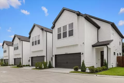 5015 Elizabeth City St, Houston, TX 77021