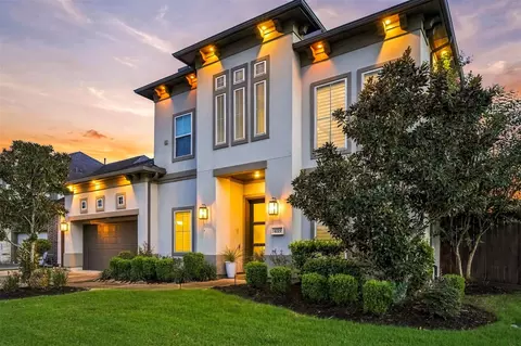 4119 Harmony Crest Ln, Sugar Land, TX 77479