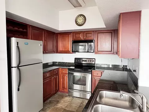 7575 Kirby Dr #1407, Houston, TX 77030