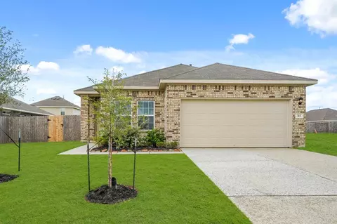315 Bennett St, Angleton, TX 77515 photo 1