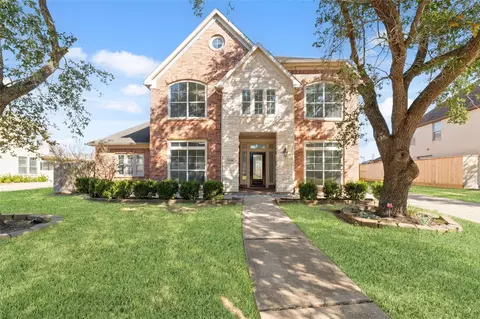 15106 Oldtown Bridge Ct, Sugar Land, TX 77498
