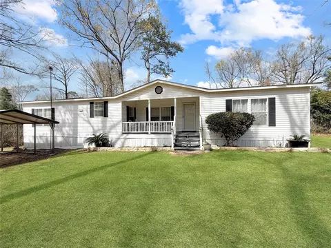 533 County Road 4076, Bon Wier, TX 75928