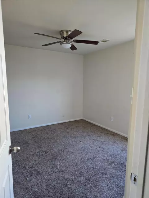 Bedroom - 4807 Hackamore Brook Ct, Katy, TX 77449 photo 2 of 4
