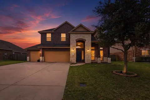 11626 Eagle Ridge Dr, Mont Belvieu, TX 77535