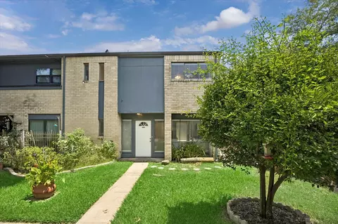 9007 Imogene St, Houston, TX 77036