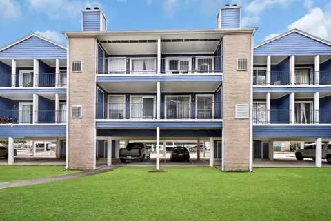 18519 Egret Bay Blvd #1803, Houston, TX 77058