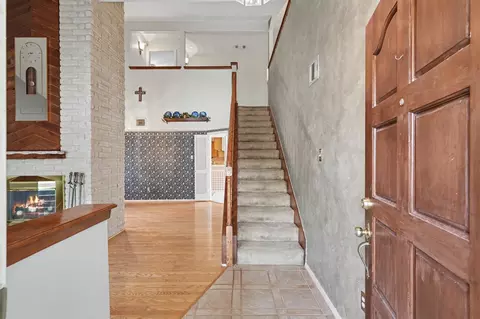 Entry Way - 4926 Edinston Pl, Spring, TX 77388 photo 1 of 3