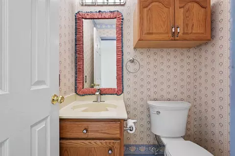 Bath - 4926 Edinston Pl, Spring, TX 77388 photo 1 of 3