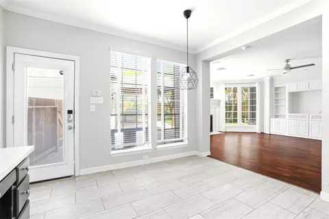 Living - 4707 Stackstone Ln, Katy, TX 77450 photo 8 of 15