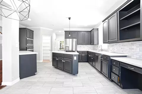 Kitchen - 4707 Stackstone Ln, Katy, TX 77450 photo 2 of 6