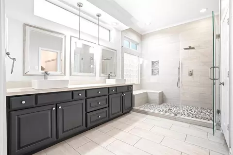 Bath - 4707 Stackstone Ln, Katy, TX 77450 photo 1 of 2