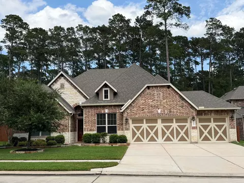 280 Dawn Brook Ln, Conroe, TX 77384