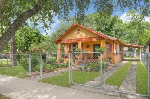 230 Lenox St, Houston, TX 77011