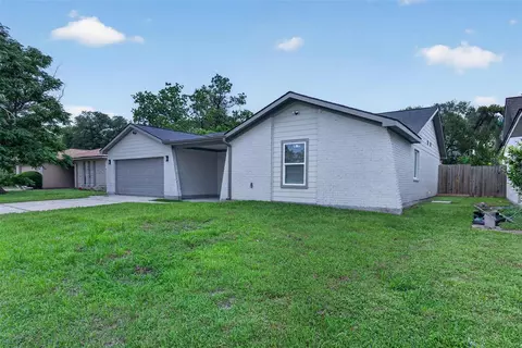 2610 Ridge Hollow Dr, Houston, TX 77067