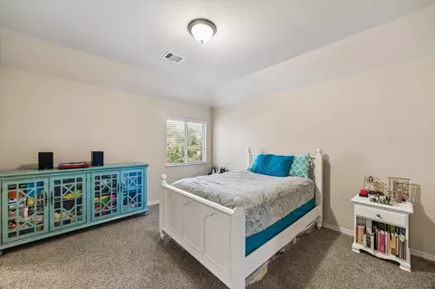 Bedroom - 3 Tiburon Ct, Spring, TX 77389 photo 3 of 4
