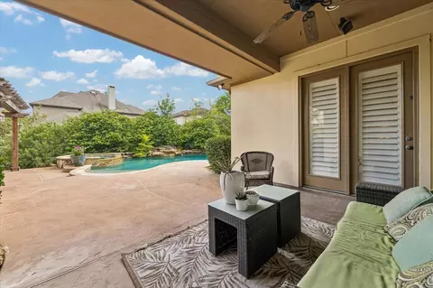 Exterior - 3 Tiburon Ct, Spring, TX 77389 photo 4 of 7