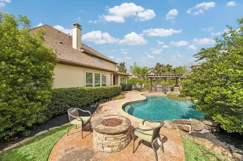 Exterior - 3 Tiburon Ct, Spring, TX 77389 photo 7 of 7