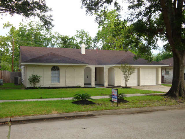 4818 Elmbrook Dr, Spring, TX 77388 photo 1