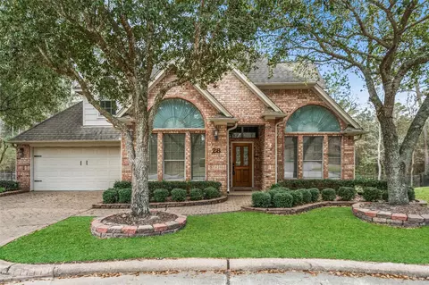 901 Longmire Rd #28, Conroe, TX 77304