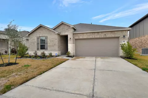 315 Appaloosa Dr, Alvin, TX 77511