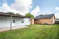 9514 Rhode Is, Houston, TX 77029