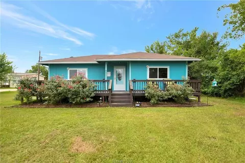 4342 Brown College Ln, Washington, TX 77880