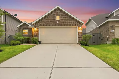 1923 Foxtail Creek Ct, Crosby, TX 77532
