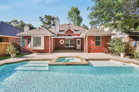11 Griffin Hill Ct, Spring, TX 77382