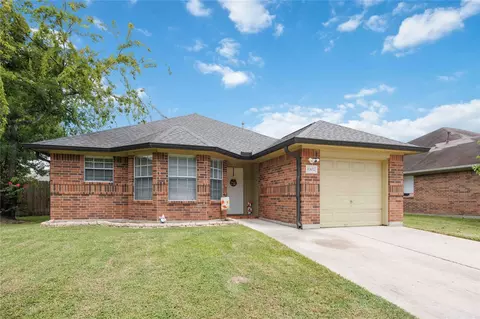 8302 Sanford St, Baytown, TX 77521