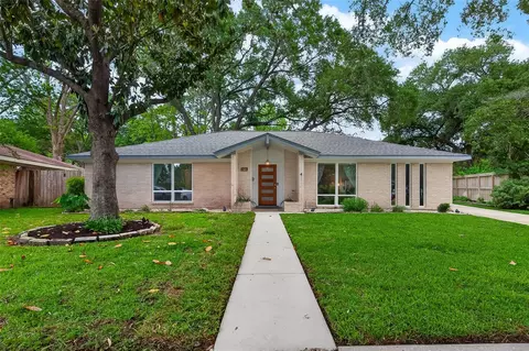 5715 Claridge Dr, Houston, TX 77096