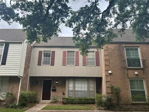 13190 Trail Hollow Dr #3190, Houston, TX 77079
