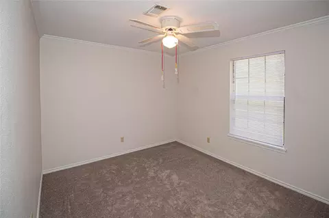 Bedroom - 320 Bridgeview Dr, Onalaska, TX 77360 photo 5 of 9