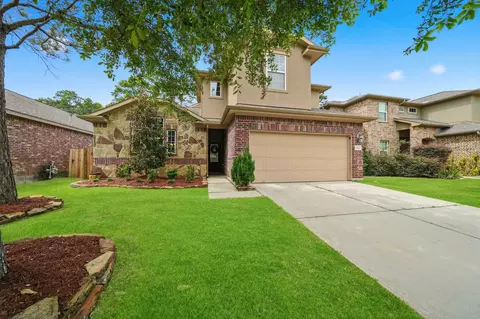 9715 Clanton Pines Dr, Humble, TX 77396