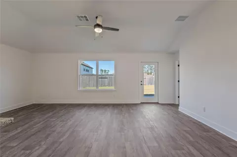 Living - 336 Bryan Way, Angleton, TX 77515 photo 3 of 3