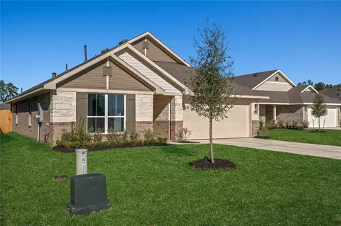 Exterior - 336 Bryan Way, Angleton, TX 77515 photo 2 of 2